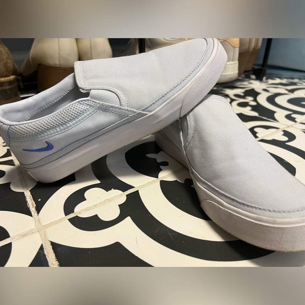 Nike Slide Ons